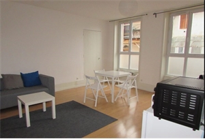 appartement à la location -   71250  CLUNY, surface 52 m2 location appartement - APR740073